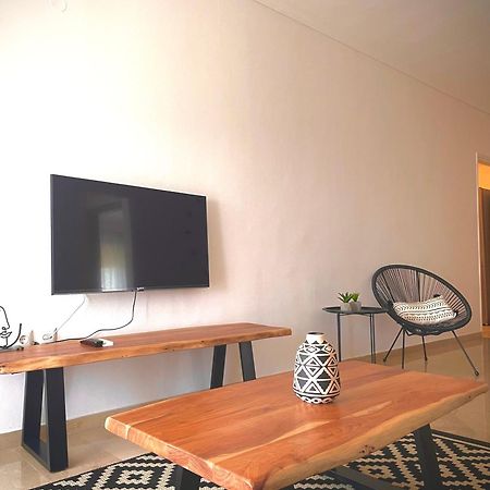 Urban Kalamitsa Beach Appartment Kavala Esterno foto