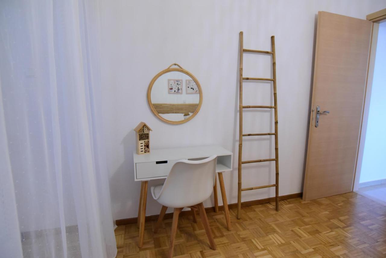 Urban Kalamitsa Beach Appartment Kavala Esterno foto