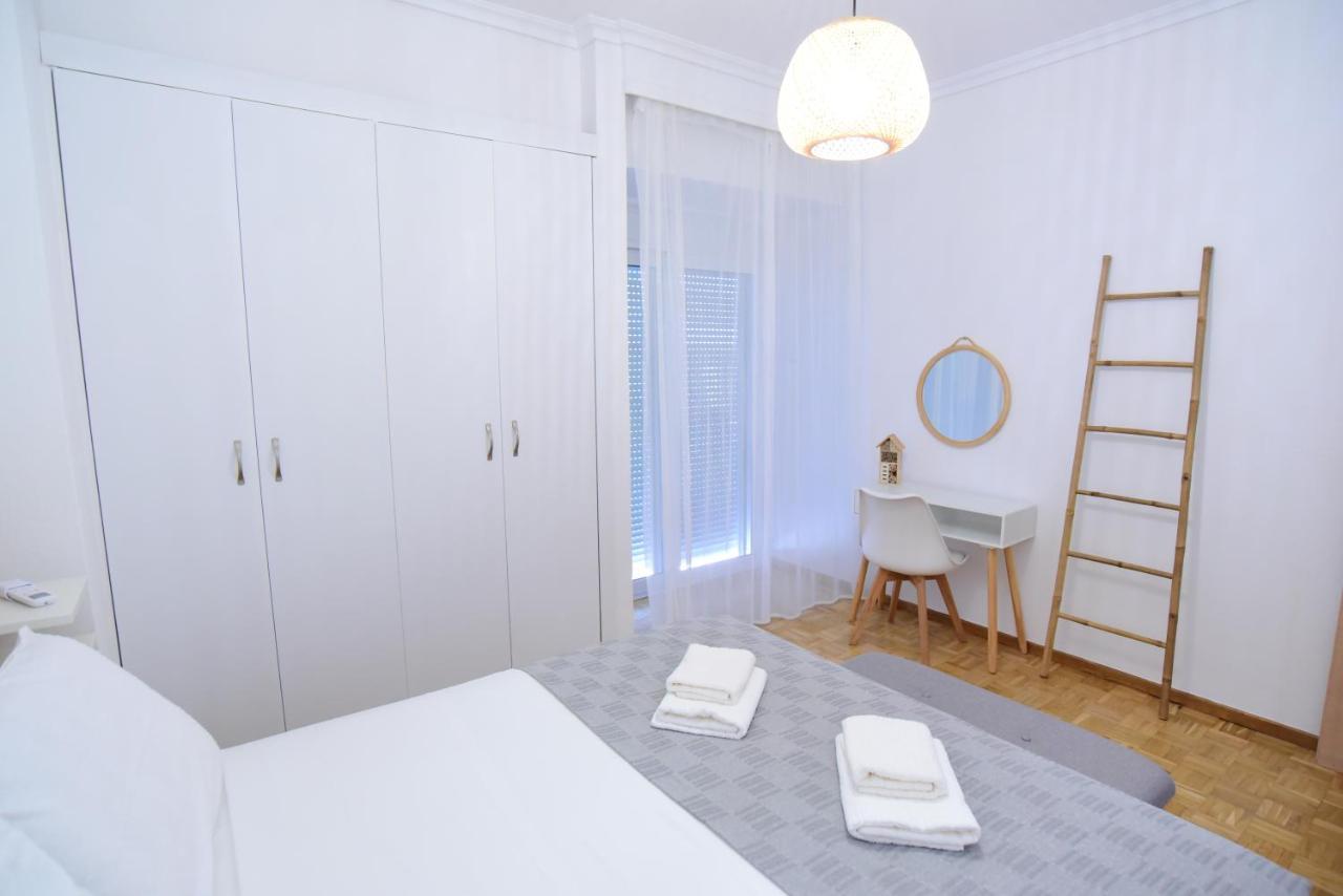 Urban Kalamitsa Beach Appartment Kavala Esterno foto